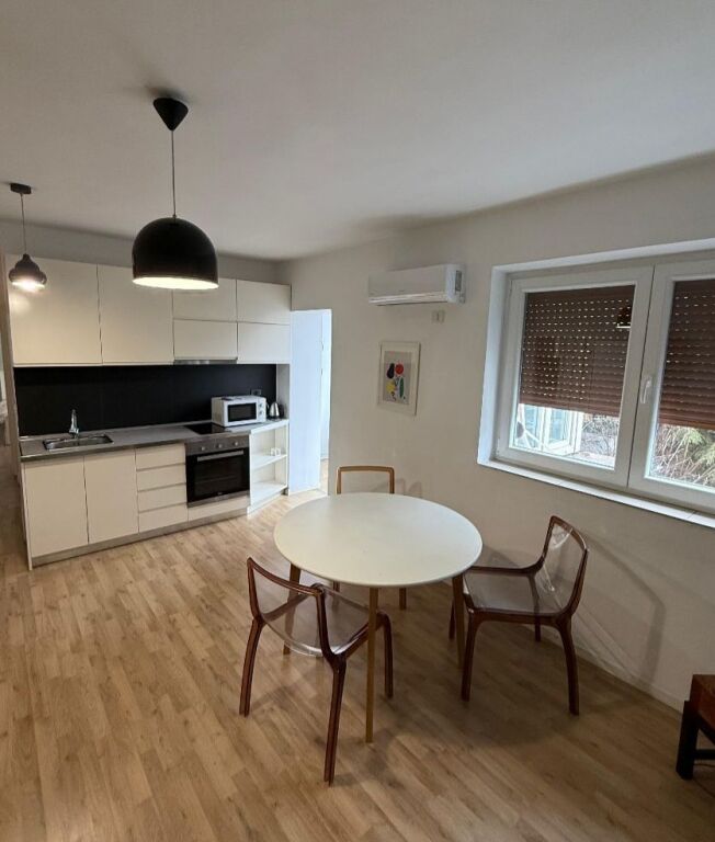 📌Jepet apartament 1+1 me qira tek Rrugica e Sales