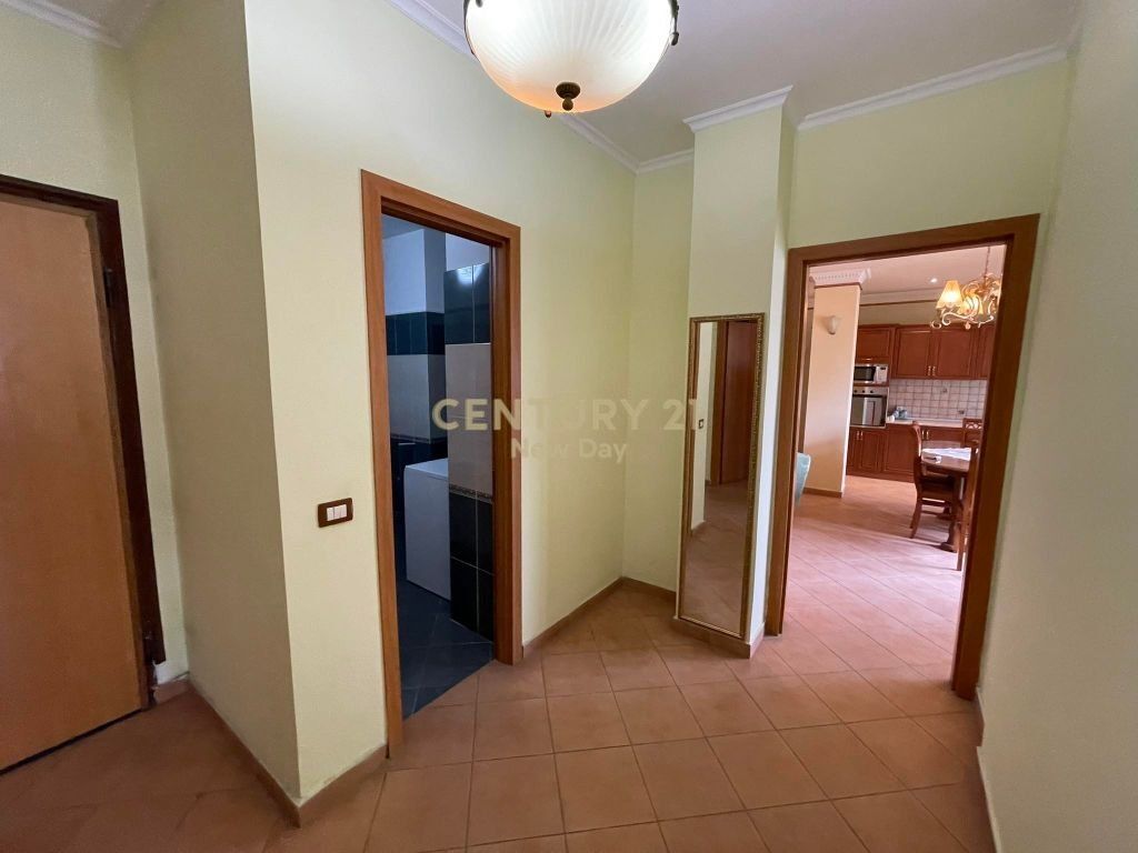 Appartamento 2+1+2 in vendita