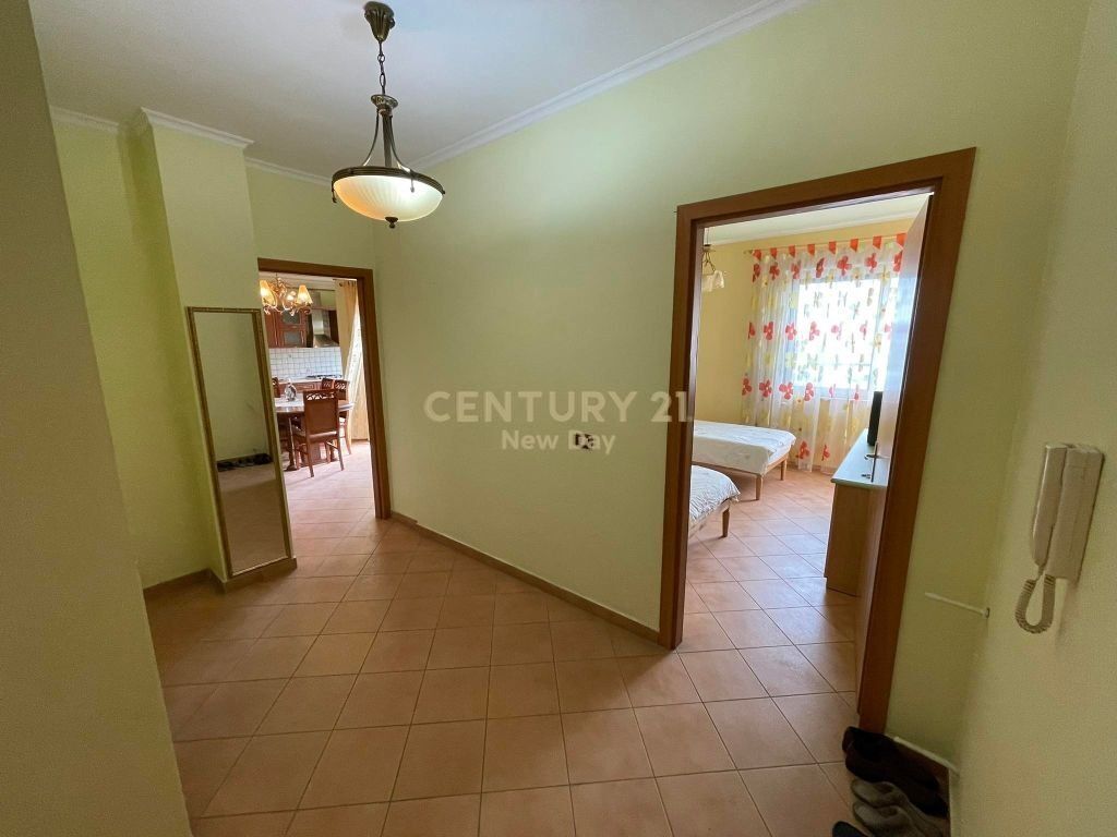 Appartamento 2+1+2 in vendita