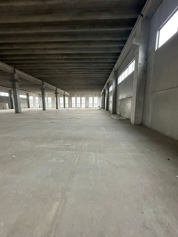 JEPET KAPANON ME QIRA – Porto Romano