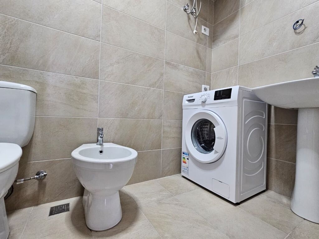 Apartment 2+1+2 near QSUT!