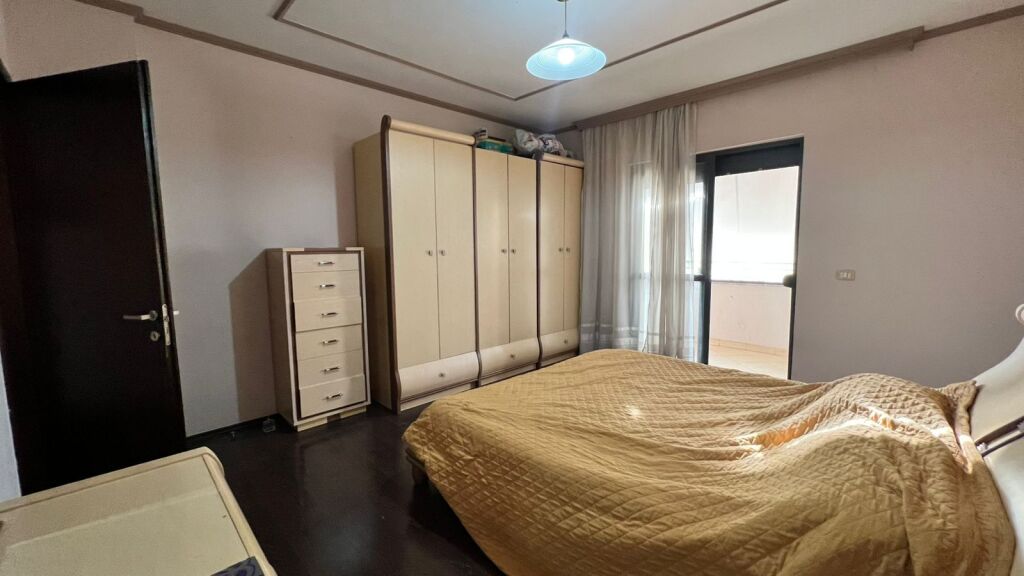 Shitet apartament 2+1+2 tek Kodra e Diellit