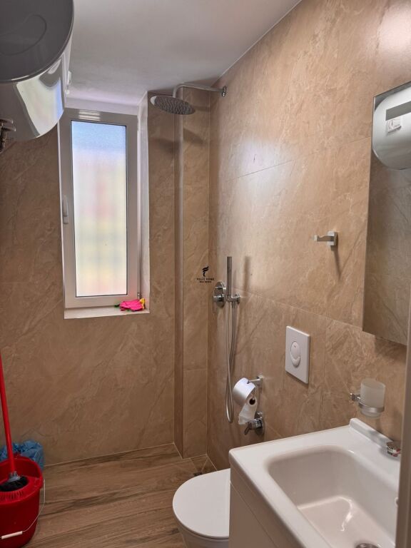 OFFICE FOR RENT 70M2 21 DECEMBER 800 EURO  FH-72663