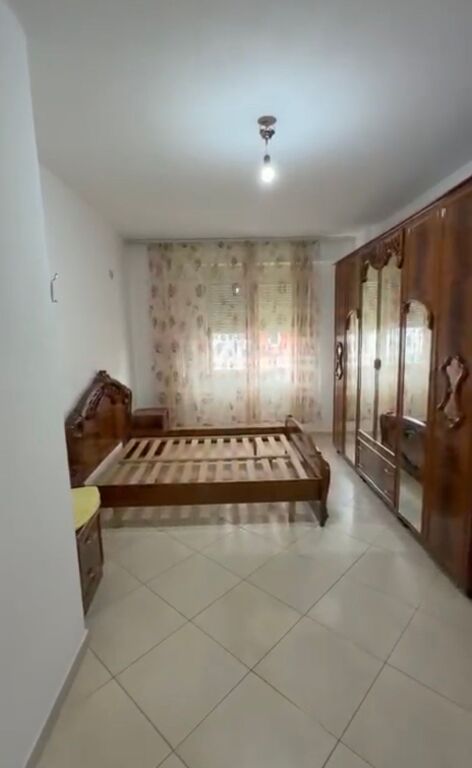 In affitto 2+1+2 ASTIR 40.000 lek