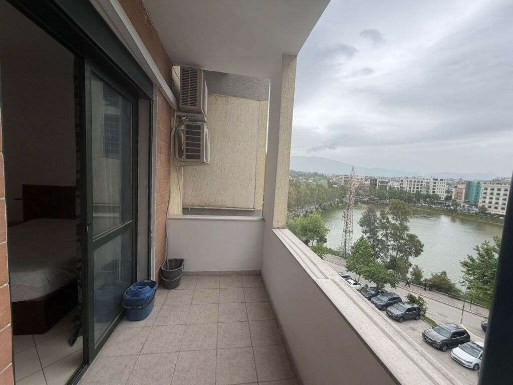 Jepet Apartament me qera