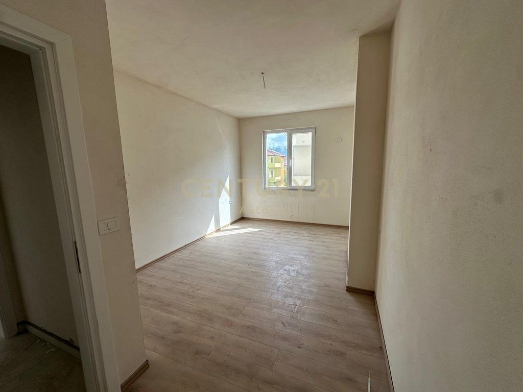 2+1 Apartment for Sale – New Modern Residence in Kamëz