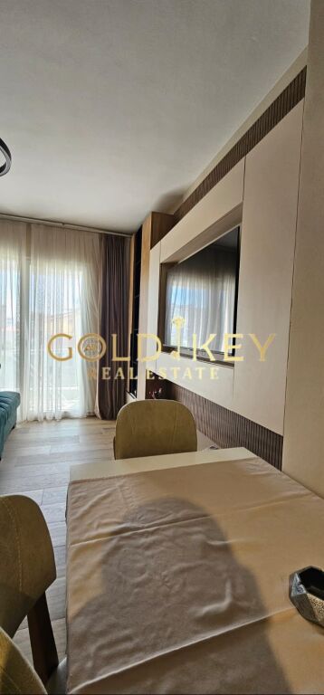 🏡 APARTAMENT ME QERA 2+1 PLAZH DURRES