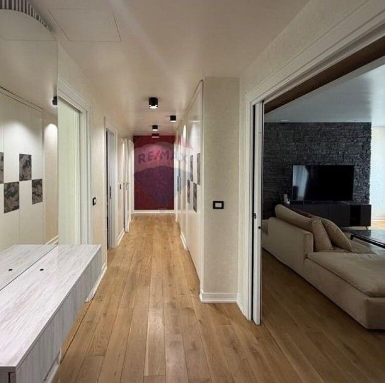SHITET APARTAMENT 3+1+2 TEK KODRA E DIELLIT! ID: 530261056-268
