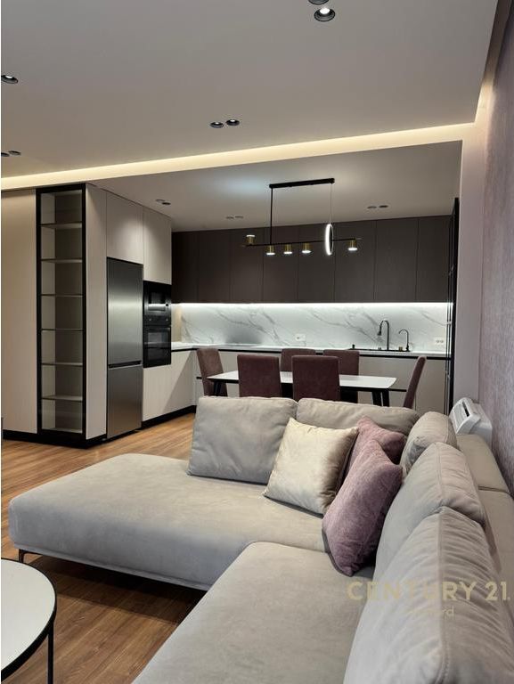 Apartament 1+1+Post Parkimi me qira te Shkolla e Kuqe