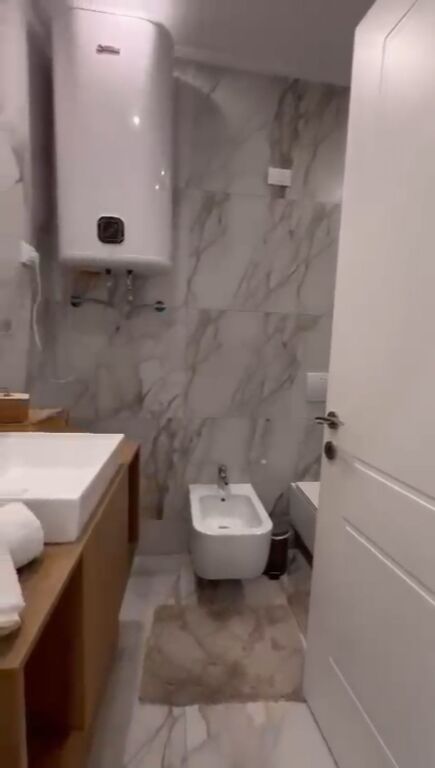 Shitet apartament 2+1+2 📍 Lake View, Liqeni Artificial