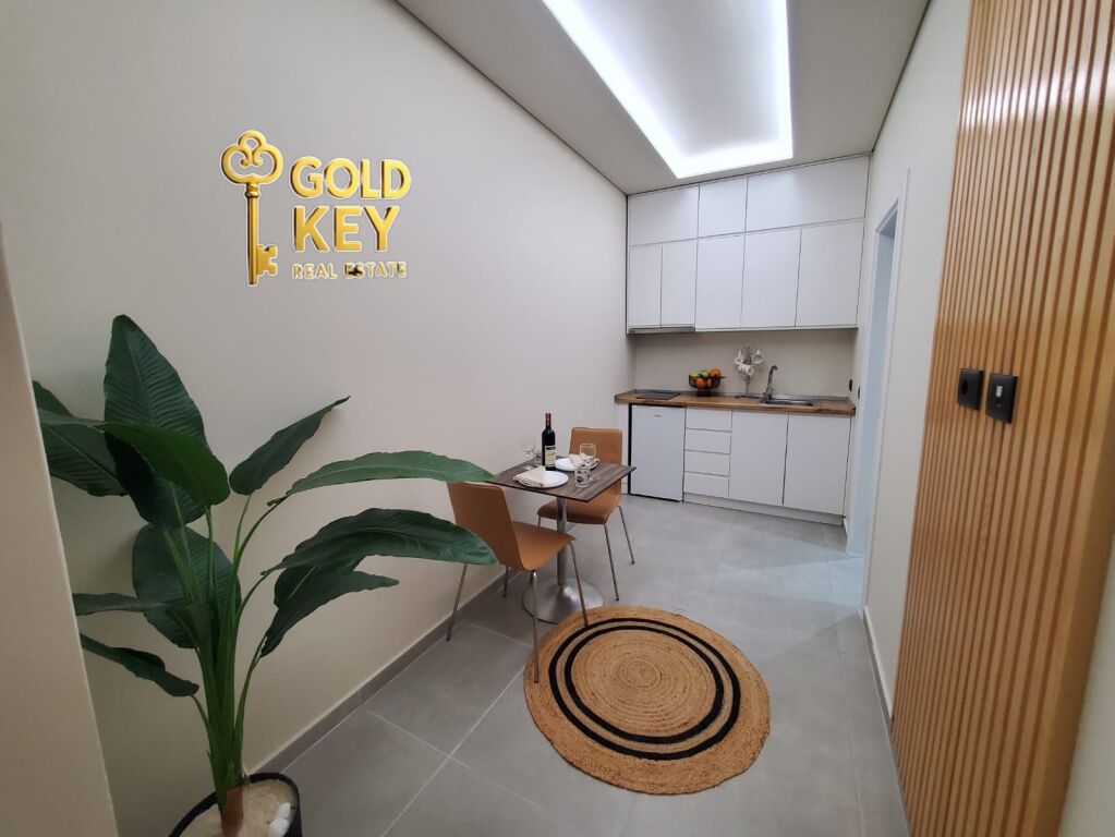 🏡 SHITET AMBJENT Biznesi ( Dyqan + Mini hotel me 3 Apartamente × Booking/AirBnb)