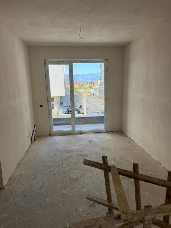 Vendesi in vendita appartamento 2+1 presso Univers City