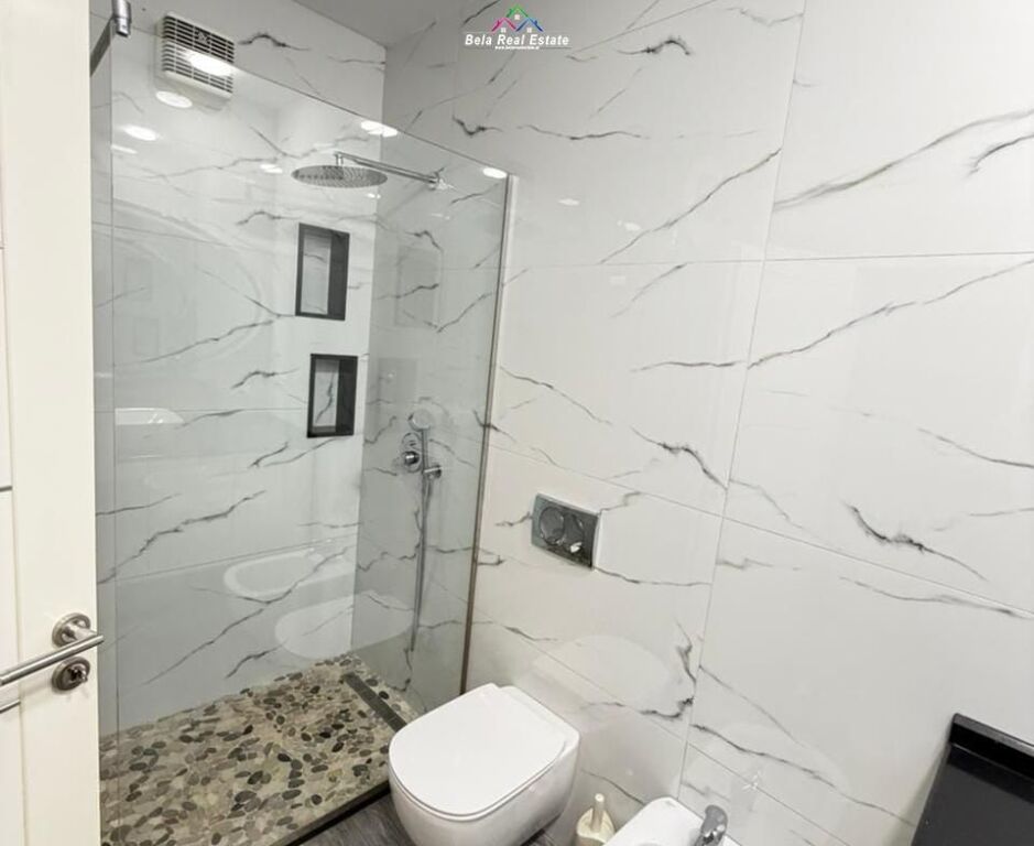 Apartament Me Qera 3+1 Tek Kompleksi Delijorgji (ID B230209) Tirane