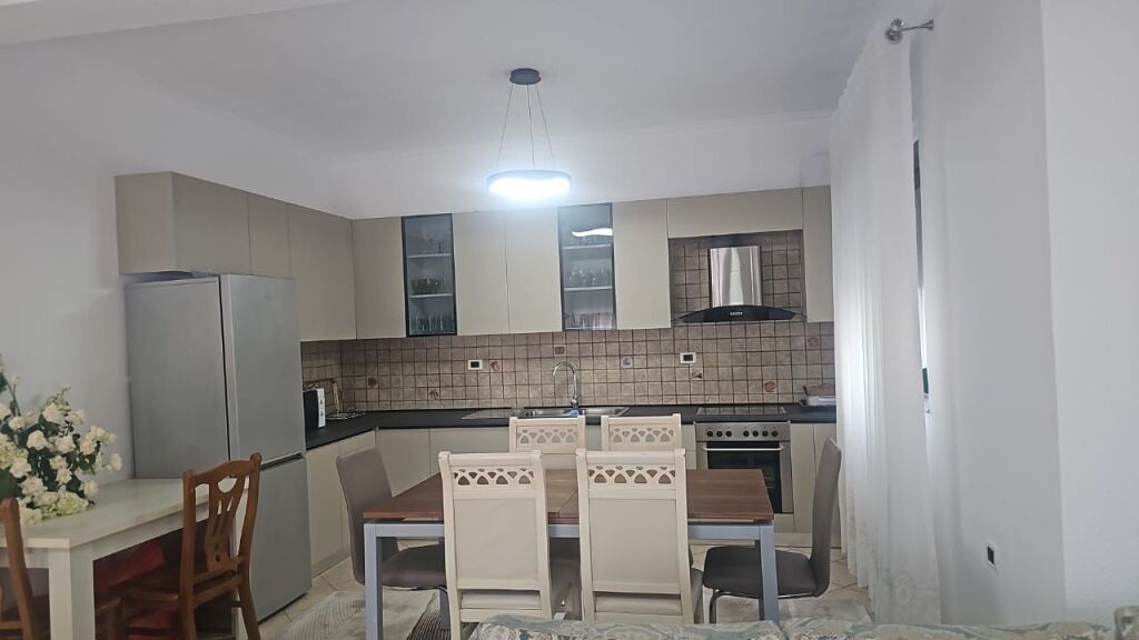 Apartment 3+1+2 In Sauk