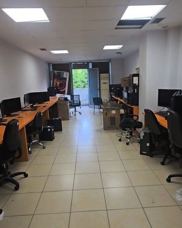 For sale, Business Premises, Condor Center, Tirana