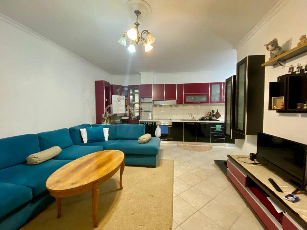 Apartment 2+1 for sale in Astir
