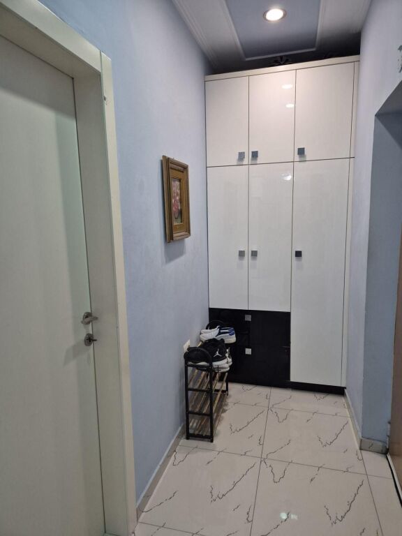 Rent | Apartament 2 + 1 | Ish Tregu Elektirk | 650 €/month