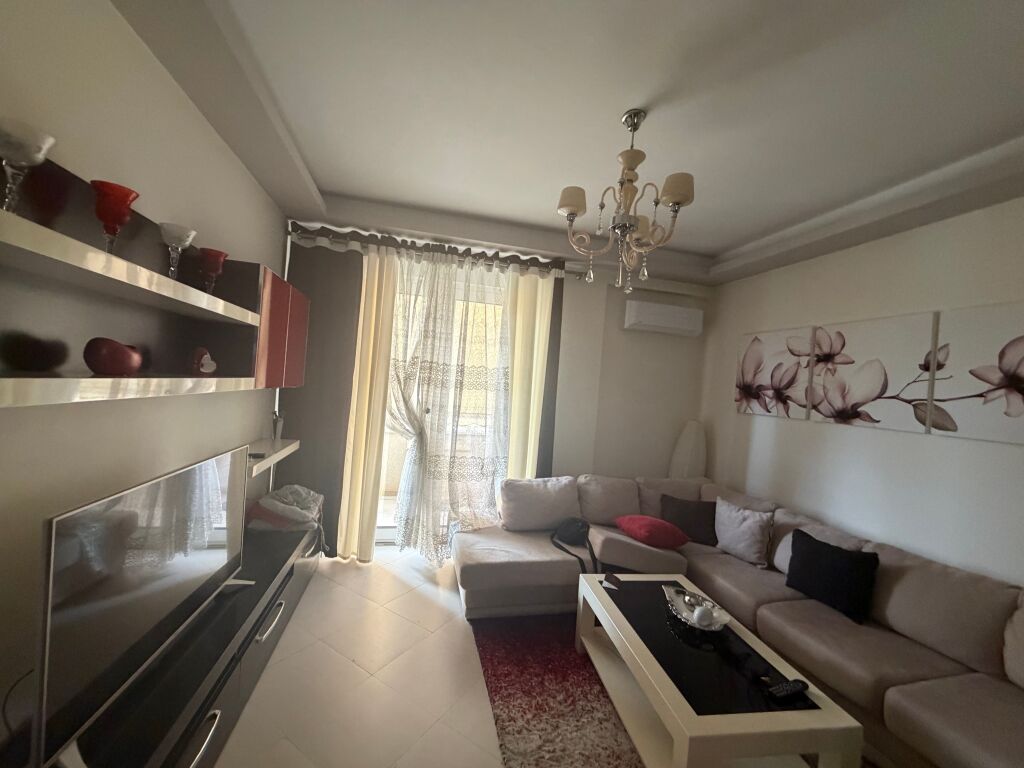 2+1,furnished at the dry lake,700 euro
