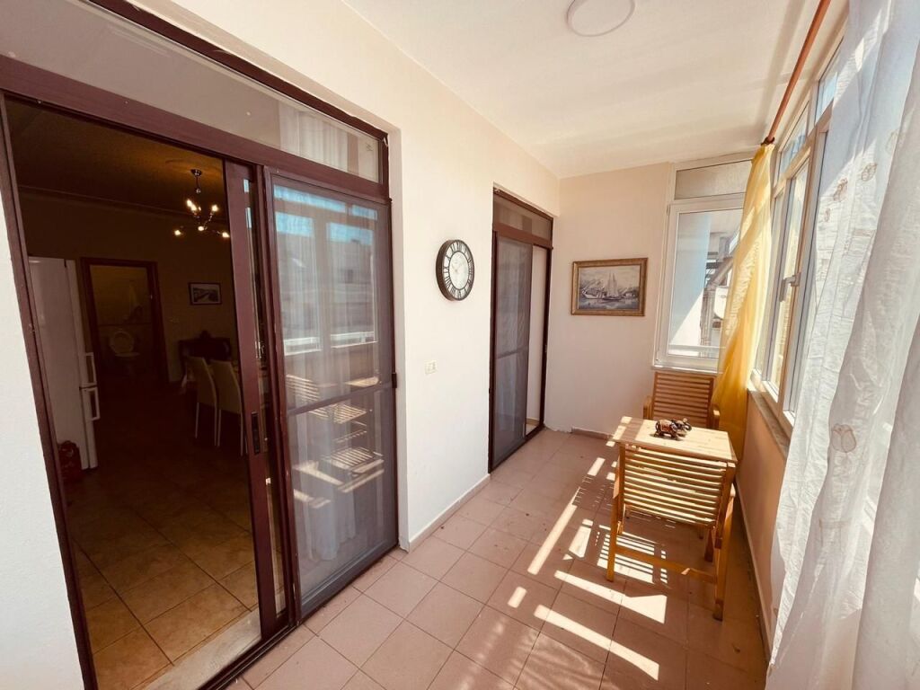 Apartment 2+1 for rent on Port Street, Durres: