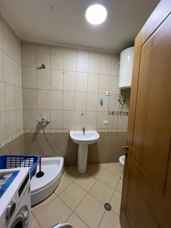 2+1+2 apartment for rent in Astir near Oslo bar