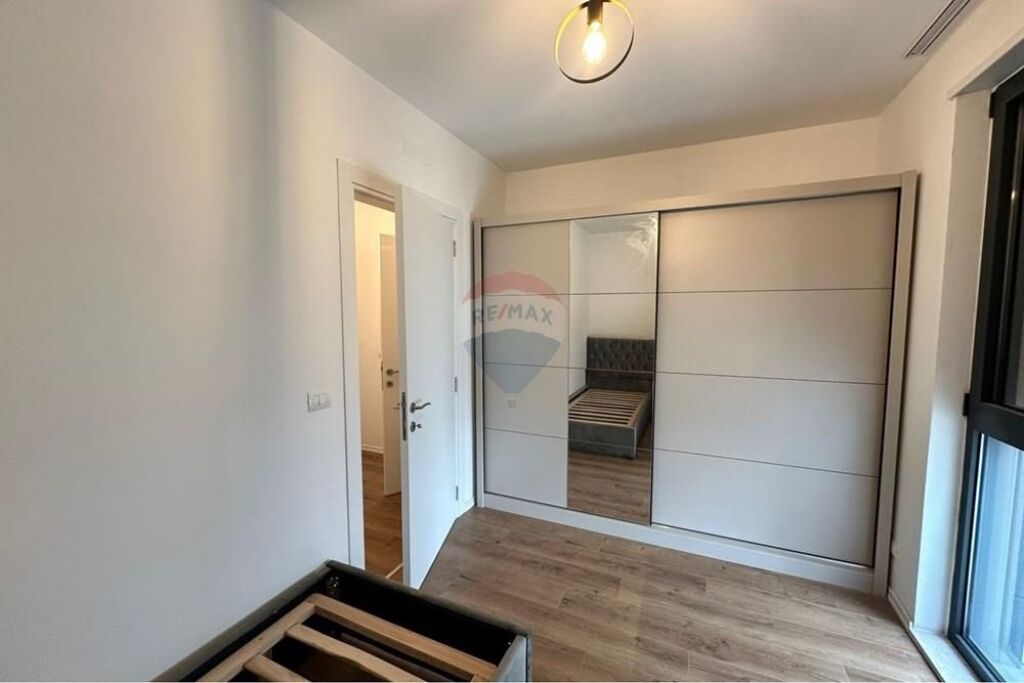 Appartamento - In Affitto - Accesso Tirana, Tirana