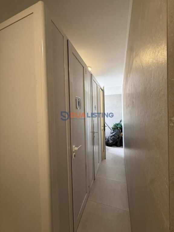 🏢 Ufficio in Affitto 📍 Mine Peza