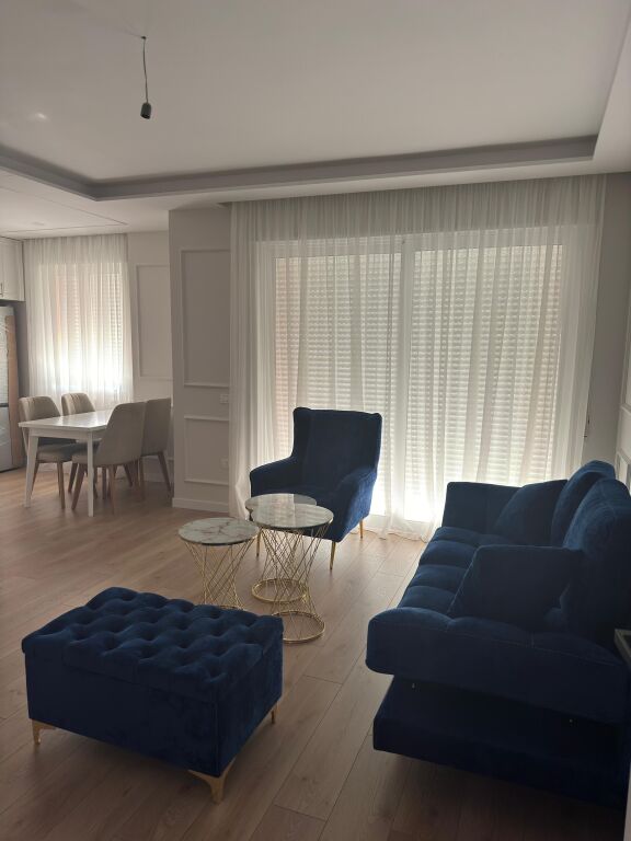 Apartament 2+1 për shitje "Uji Ftohte" Vlore pranë Le Pallazine