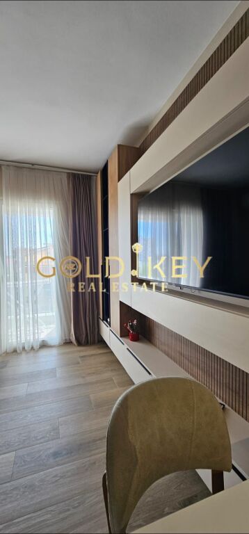 🏡 APARTAMENT ME QERA 2+1 PLAZH DURRES