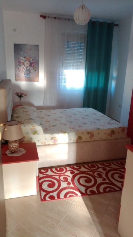 Jepet me qira apartament 1+1 – Ish Rajoni