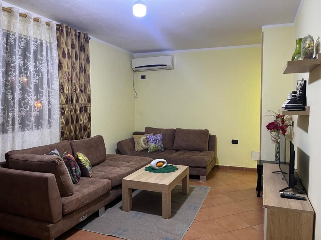 Qera | Apartament 1 + 1 | Rruga Haxhi Hysen Dalliu | 500 €/muaj