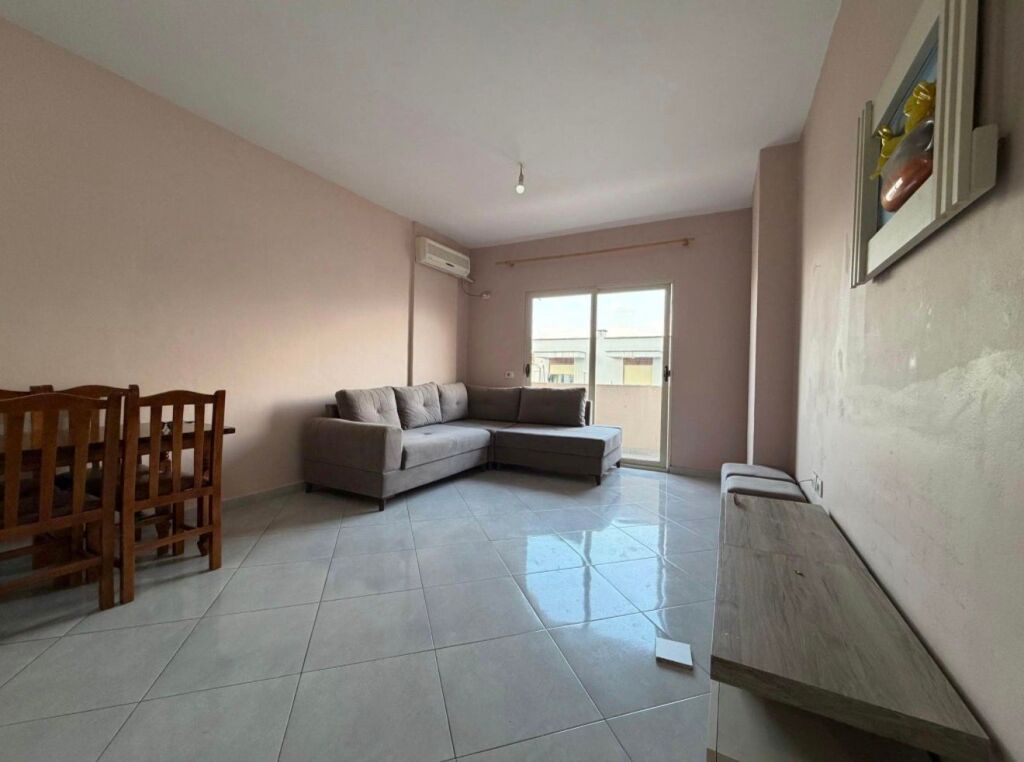 Apartment 2+1 for rent at Vila L, Astir