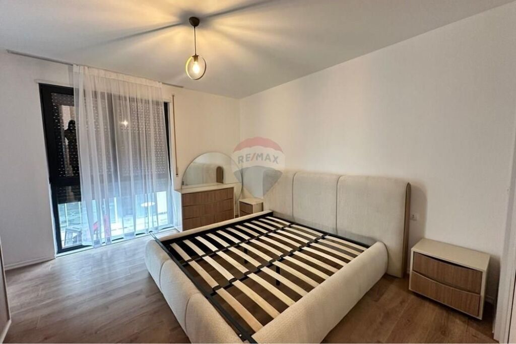Appartamento - In Affitto - Accesso Tirana, Tirana