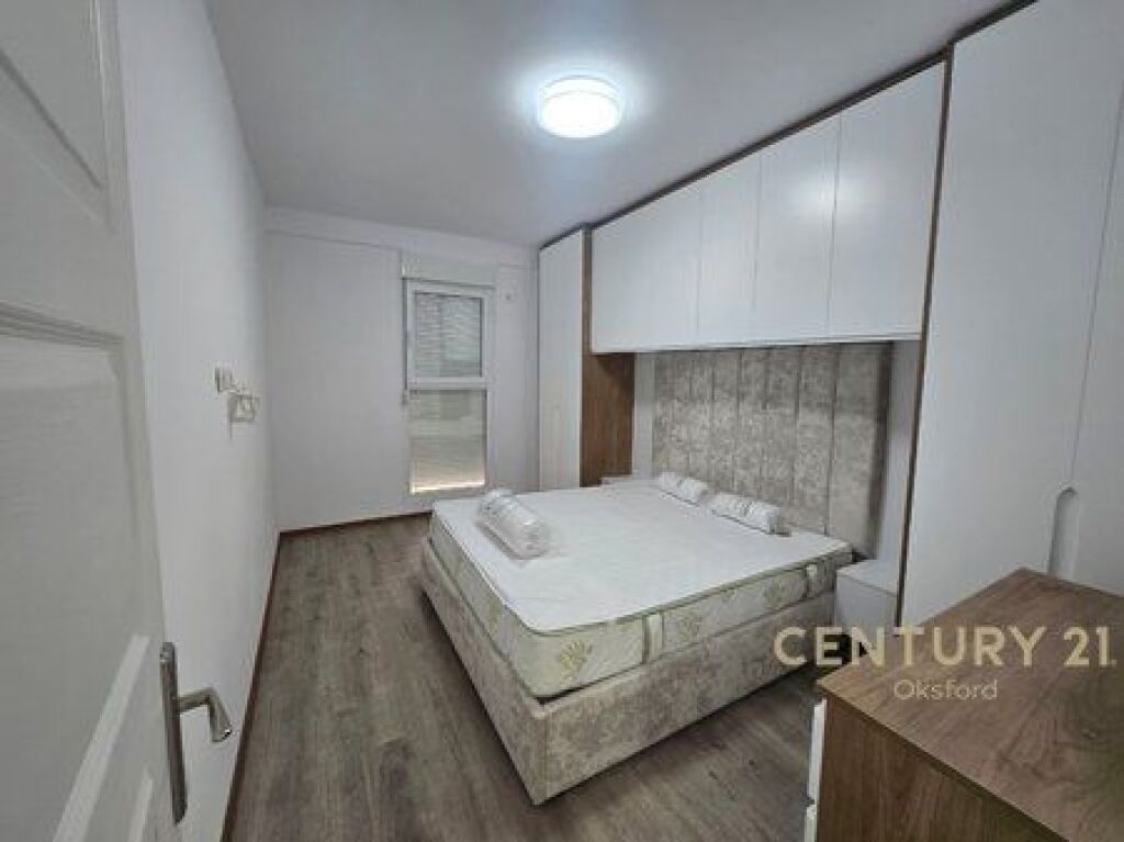 APPARTAMENTO IN AFFITTO 2+1+2T NELLA ZONA DEL 5 MAGGIO