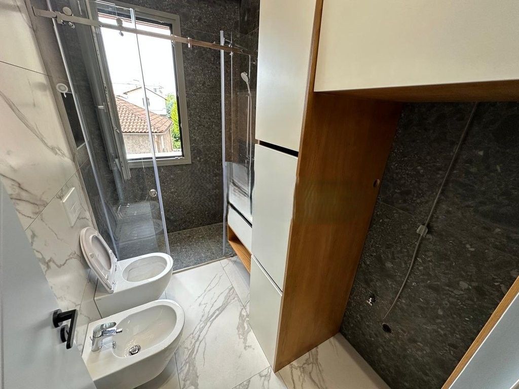 SHITET APARTAMENT 2 + 1 + 2 TEK OXHAKU KOMPLEKSI TOWER BRIGDE ! 239,000 €