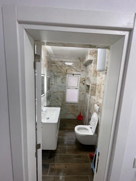 Apartament 2+1- Me Qera- 21 Dhjetori- Rruga e Kavajes