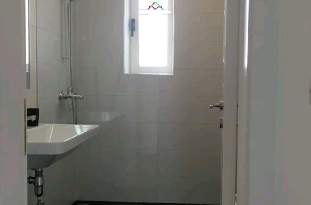 Apartament Me Qera 1+1 Tek Rruga E Elbasanit ( ID B21136) Tirane