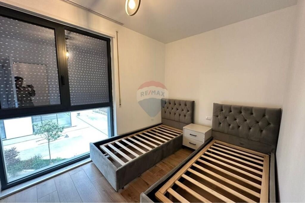 Appartamento - In Affitto - Accesso Tirana, Tirana