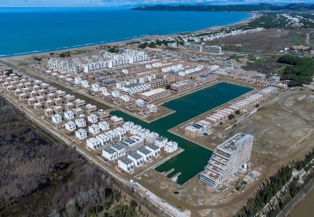 ▪️Villa Individuale su 2 piani in vendita a Turquoise Marina, Gjiri I Lalzit.