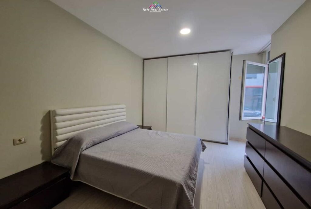 Apartament Ne Shitje 2+1 Tek Kodra e Diellit ( ID B120858) Tirane