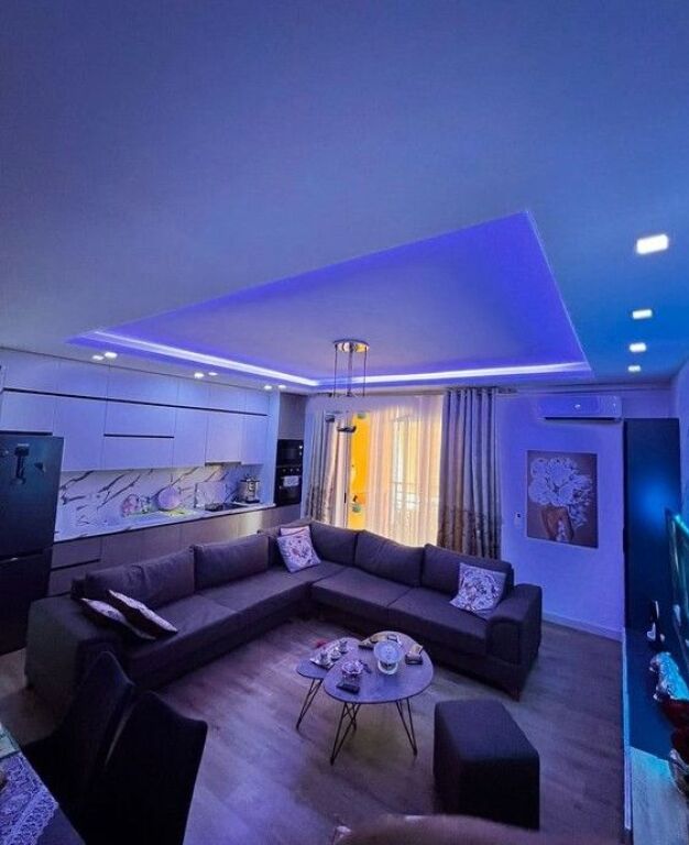 Shesim Apartament 2+1+2 në Shkozë , Tek Kompleksi Tom Doshi