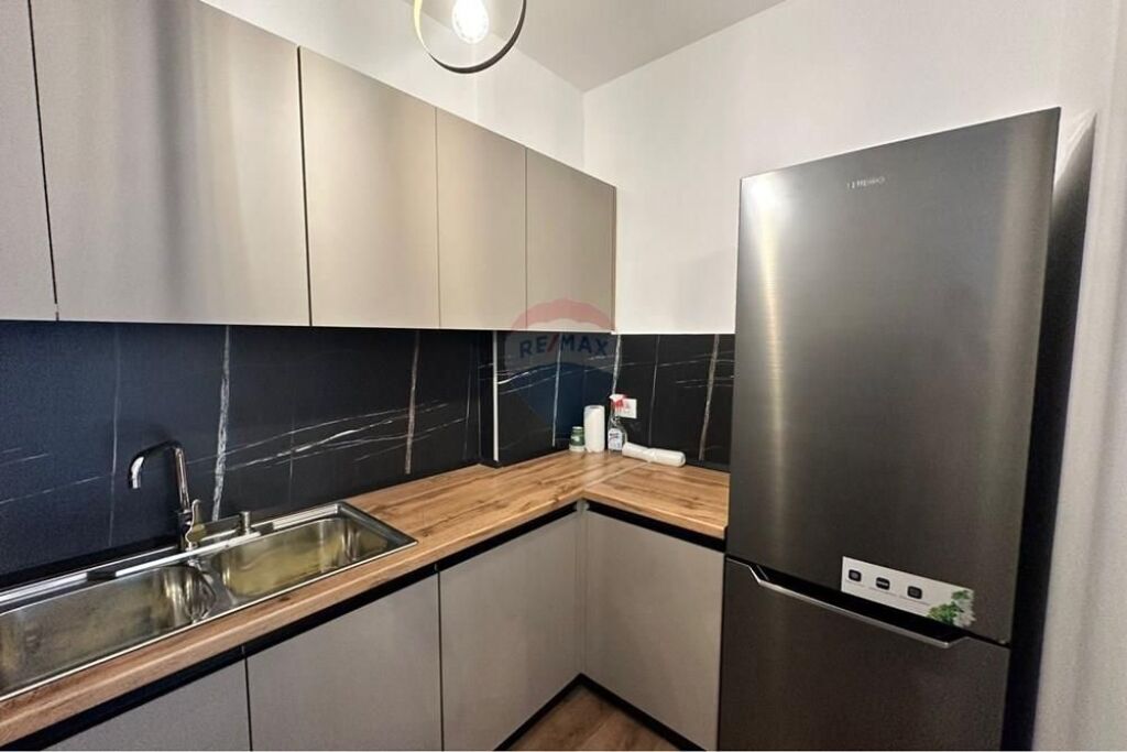 Appartamento - In Affitto - Accesso Tirana, Tirana