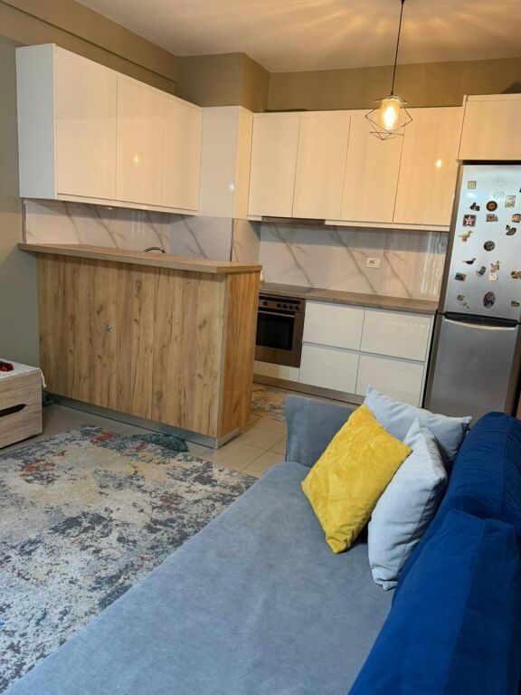 2+1 apartment for sale in Kamez/90,000 euro