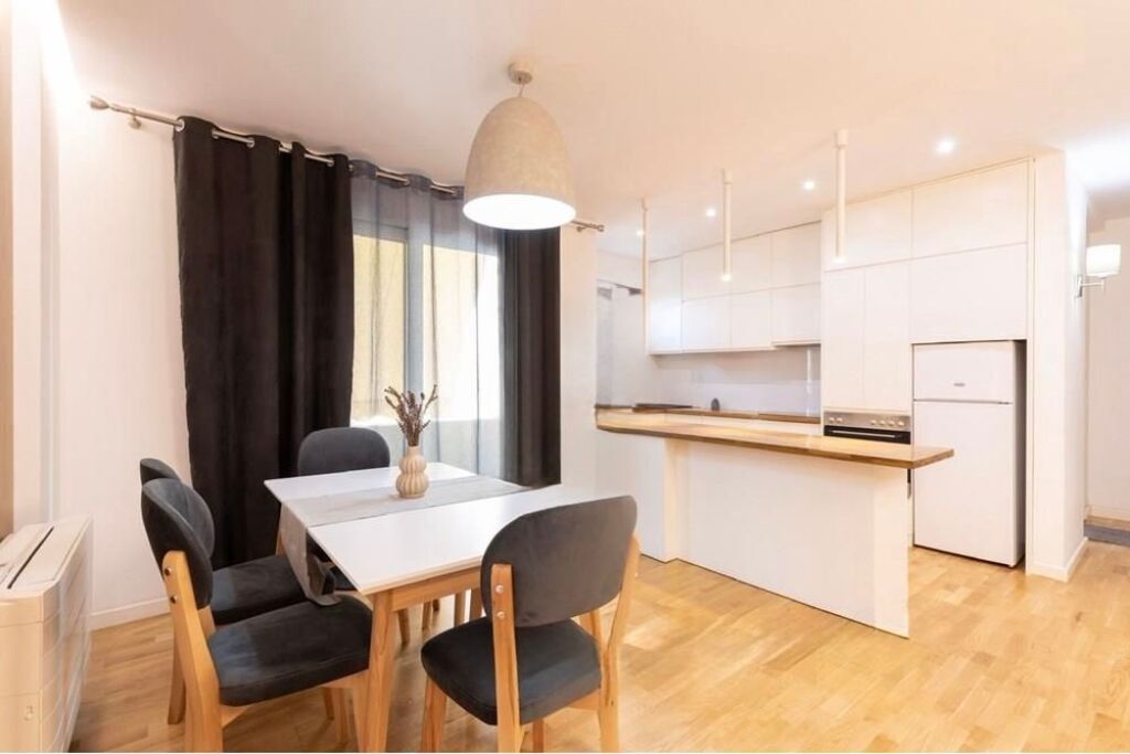 Super Apartament per shitje tek Zogu i Zi 260,000€