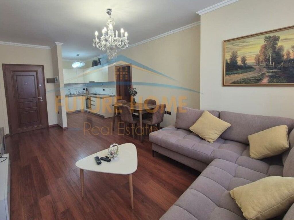 For sale, 2+1 Apartment, Boulevard Joan of Arc, Tirana.