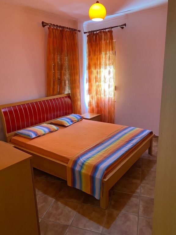 Qera | Apartament 1 + 1 | FRESKU | 350 €/muaj