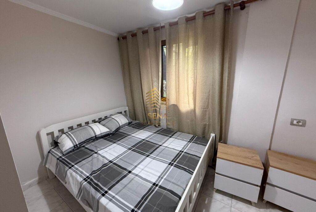 Rent, Private Entrance 1+1+Veranda, Glass Window, 40,000 Lek/Month Negotiable