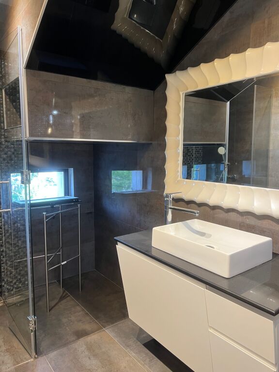 Luxurious duplex for rent with parking space included at Residence Kodra e Diellit!
