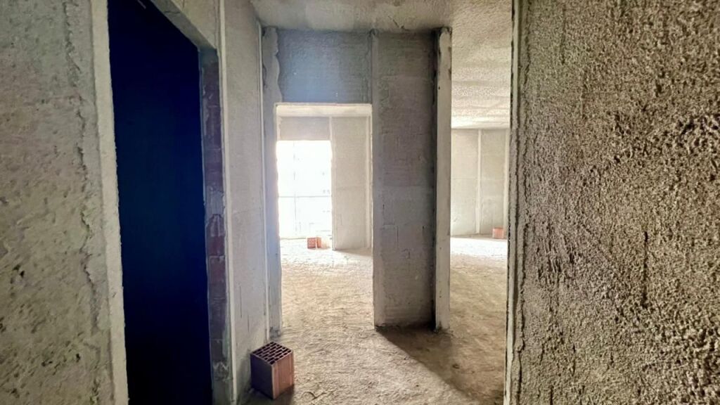 SHITET : 1+1 +1 Post Parkimi🅿️📍Ish Fusha e Aviacionit (Rr.Dritan Hoxha) - 135,000€ - Sp.74m² - Akses i shpejte drejt zonave kryesore🚀