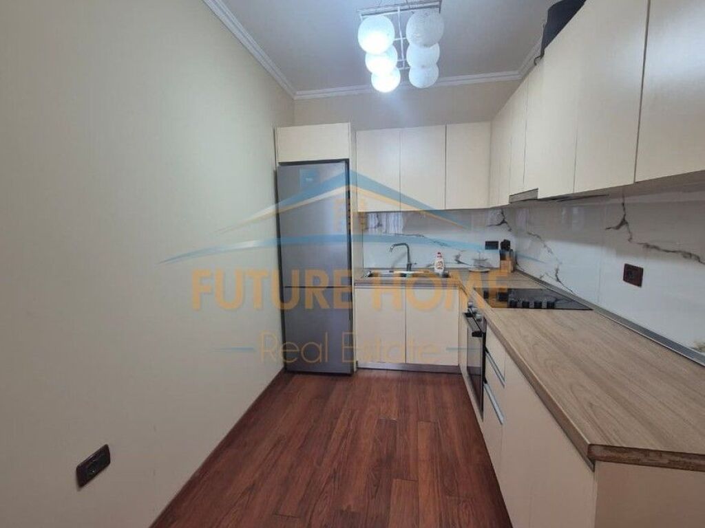 For sale, 2+1 Apartment, Boulevard Joan of Arc, Tirana.