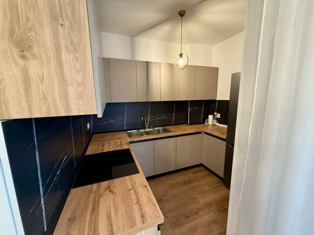 📣 RENT Apartment 2+1+2 📍 Near Casa Italia ✨💶 Price 70,000 Leke/Month